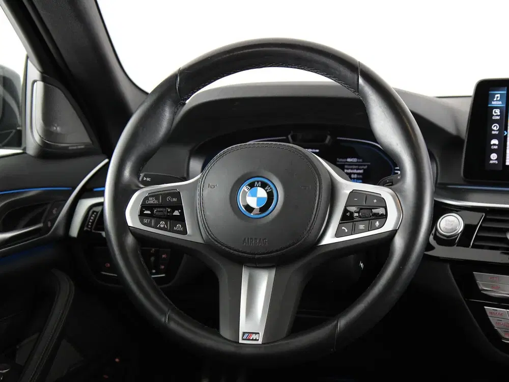 BMW 5-serie 530e Touring Business Edition Plus (bj 202 uit 2023, foto 2