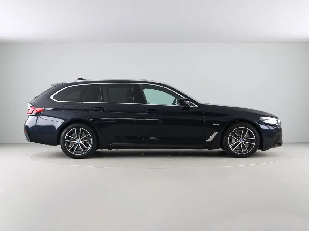 BMW 5-serie 530e Touring Business Edition Plus (bj 202 uit 2023, foto 8