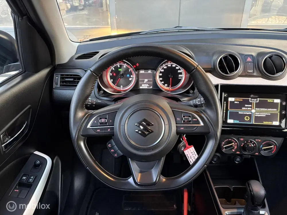Suzuki Swift 1.2 Select Automaat uit 2019, foto 11