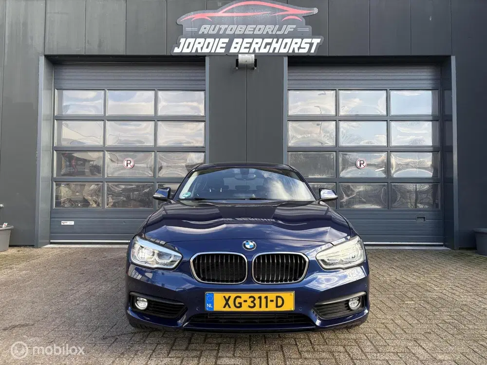 BMW 1-serie 118i Corporate Lease Automaat uit 2019, foto 2