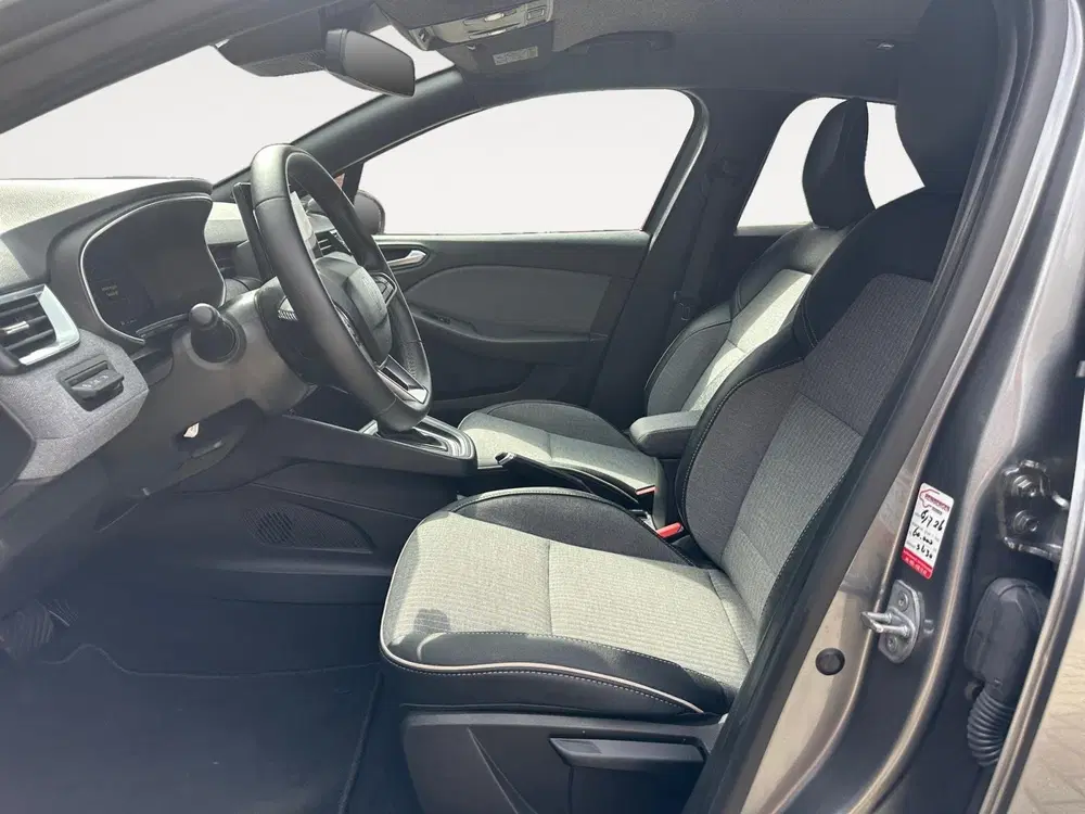 Renault Clio 1.6 E-Tech Full Hybrid 145 techno uit 2025, foto 12
