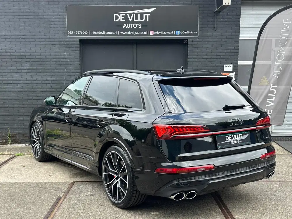 Audi Q7 55 TFSI e Quattro Competition uit 2021, foto 15