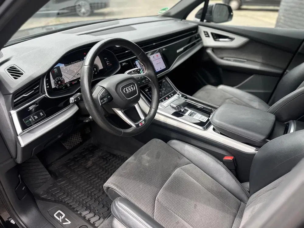 Audi Q7 55 TFSI e Quattro Competition uit 2021, foto 6