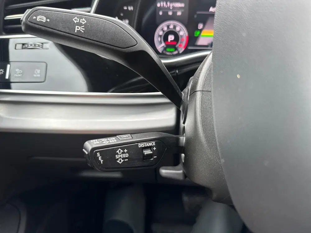 Audi Q7 55 TFSI e Quattro Competition uit 2021, foto 8