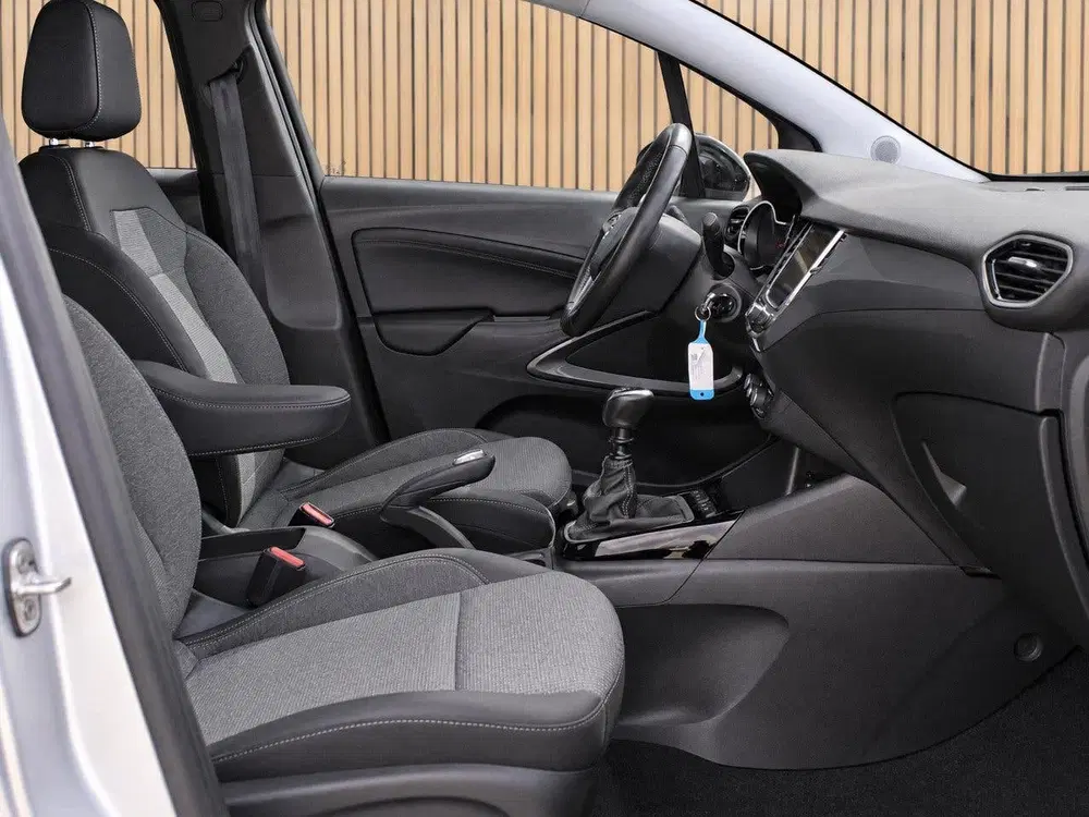 Opel Crossland 1.2 Turbo Business Elegance CAMERA uit 2023, foto 12