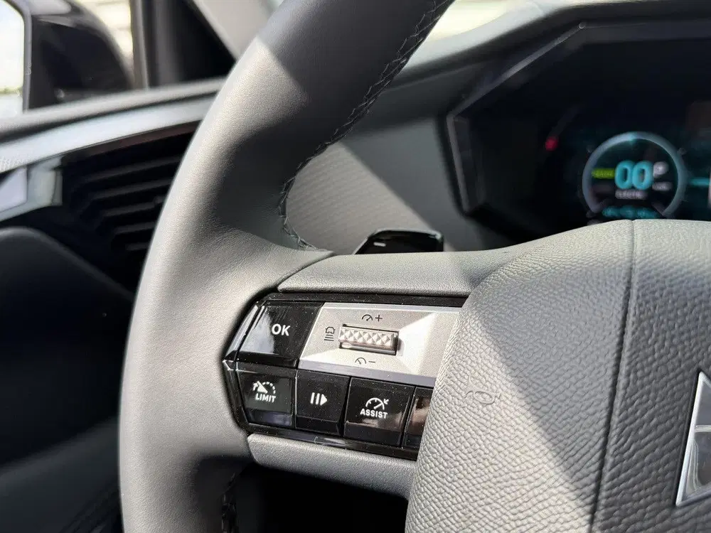 DS Automobiles DS 4 DS DS 4 No 1.6 PHEV Pallas Comfort Tech Pa uit 2026, foto 15