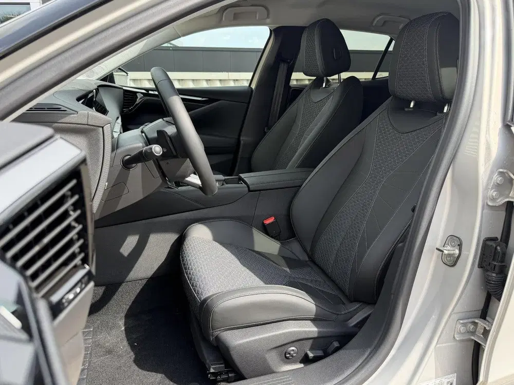 DS Automobiles DS 4 DS DS 4 No 1.6 PHEV Pallas Comfort Tech Pa uit 2026, foto 8