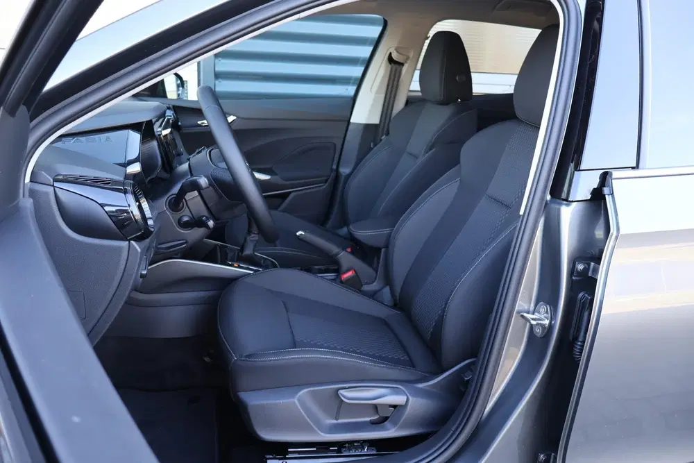 Skoda Fabia 1.0 TSI Business Edition uit 2026, foto 4