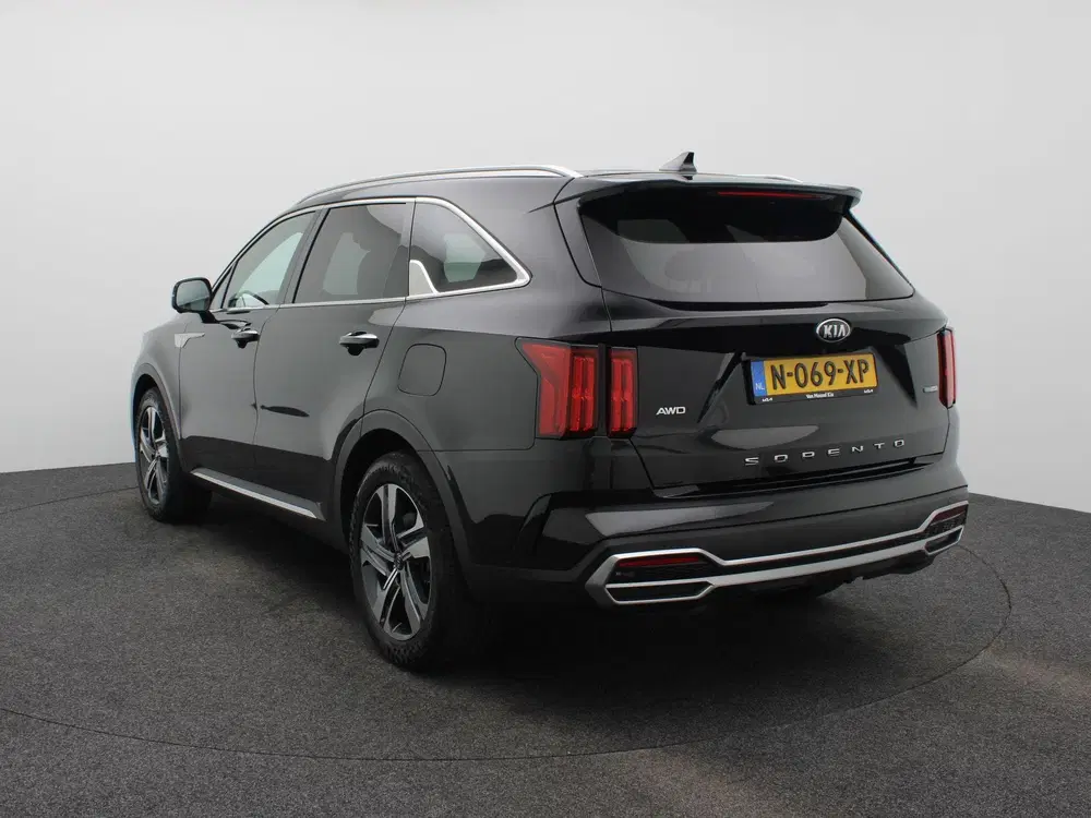 Kia Sorento 1.6 T-GDI PHEV 4WD Edition 5p. uit 2021, foto 2