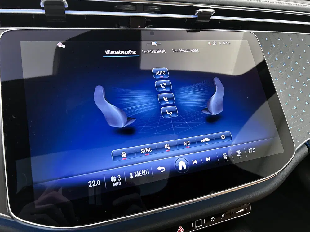 Mercedes-Benz E-Klasse 300 e Business Solution AMG uit 2026, foto 10