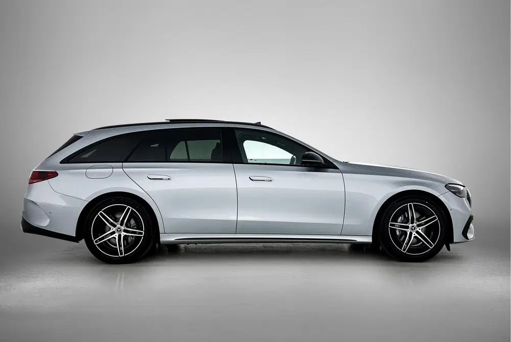 Mercedes-Benz E-Klasse 300 e Business Solution AMG uit 2026, foto 14