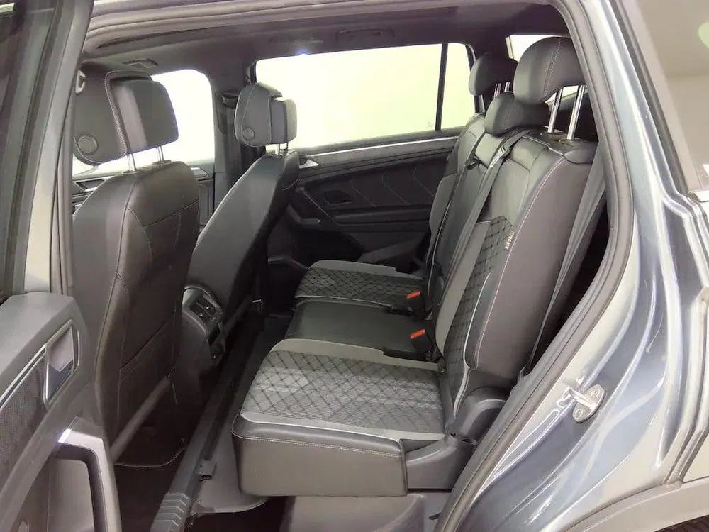 Volkswagen Tiguan Allspace 1.5 TSI 2x R-Line 7-PERS NL-AUTO uit 2023, foto 11