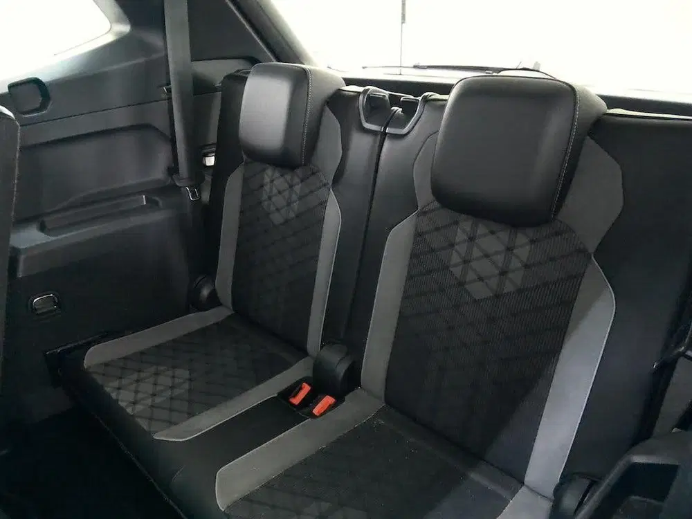 Volkswagen Tiguan Allspace 1.5 TSI 2x R-Line 7-PERS NL-AUTO uit 2023, foto 12