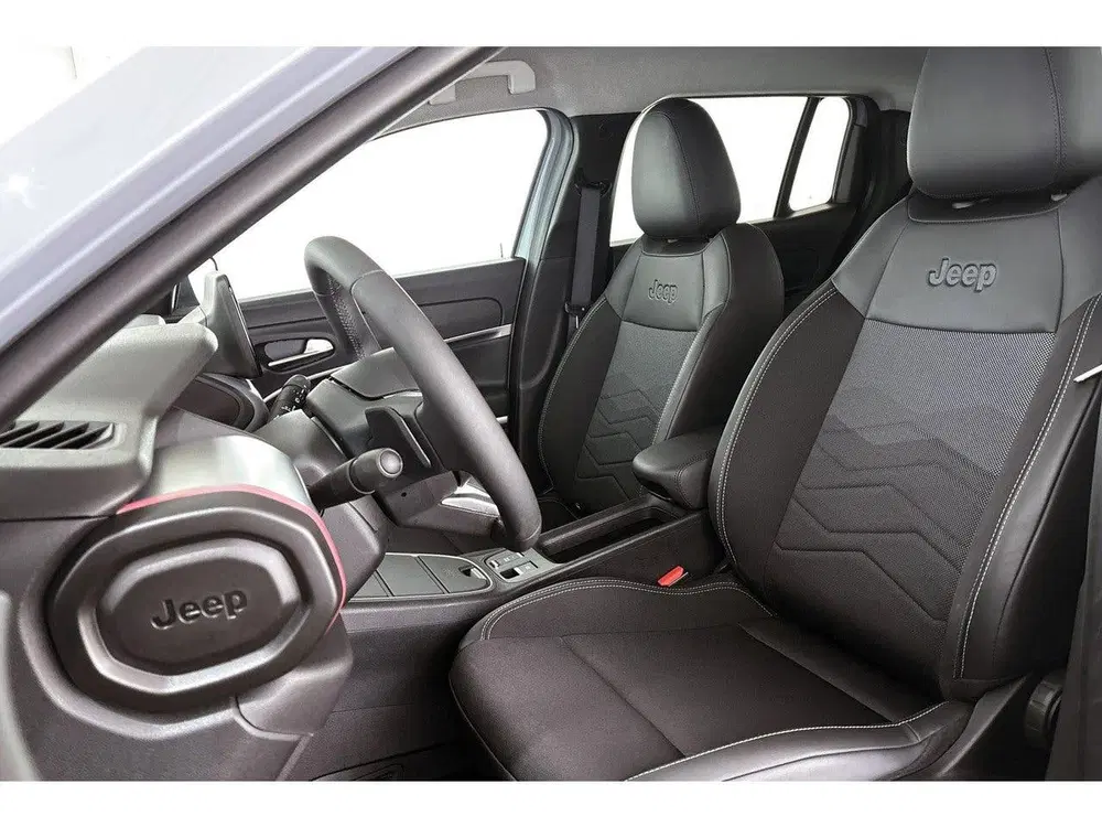 Jeep Avenger 1.2 e-Hybrid Altitude Keyless JBL Camera E uit 2025, foto 6