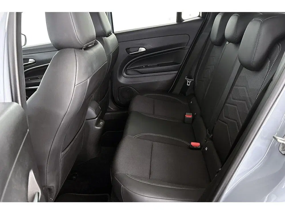 Jeep Avenger 1.2 e-Hybrid Altitude Keyless JBL Camera E uit 2025, foto 8