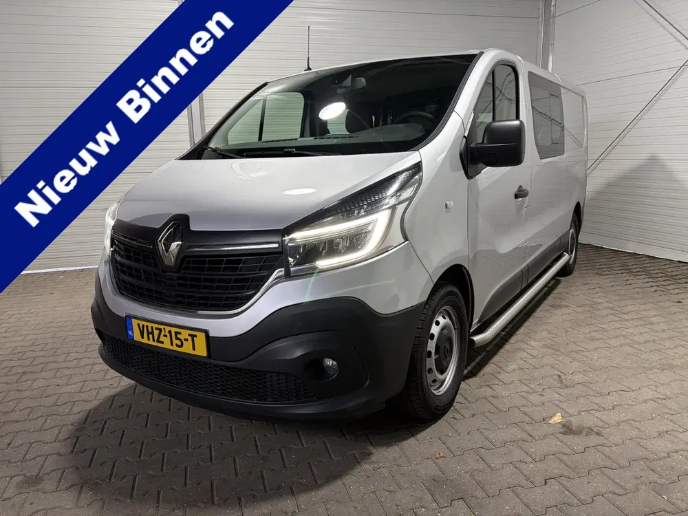 Renault Trafic 2.0 dCi 145 T29 L2H1 DC Comfort uit 2021