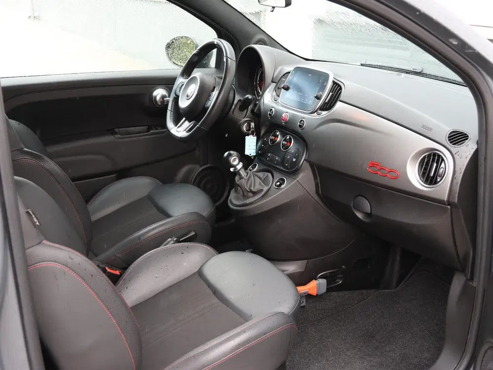 Fiat 500C 1.0 Hybrid Sport Parkeersensoren Achter uit 2022, foto 9