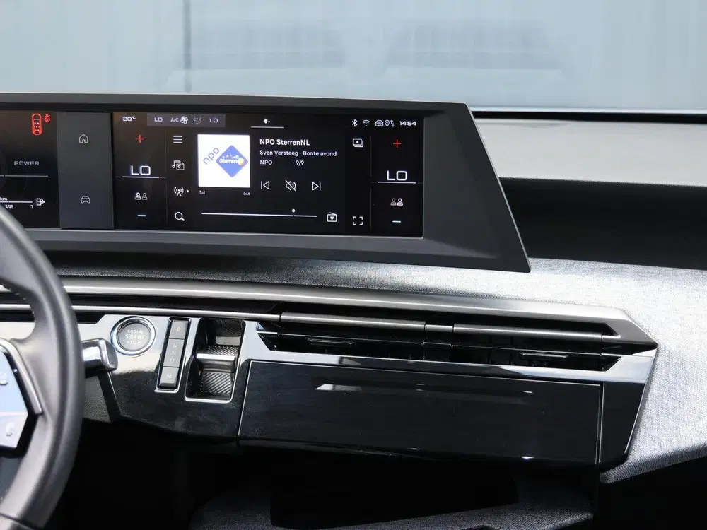 Peugeot 5008 145pk Hybrid Allure Automaat uit 2025, foto 14