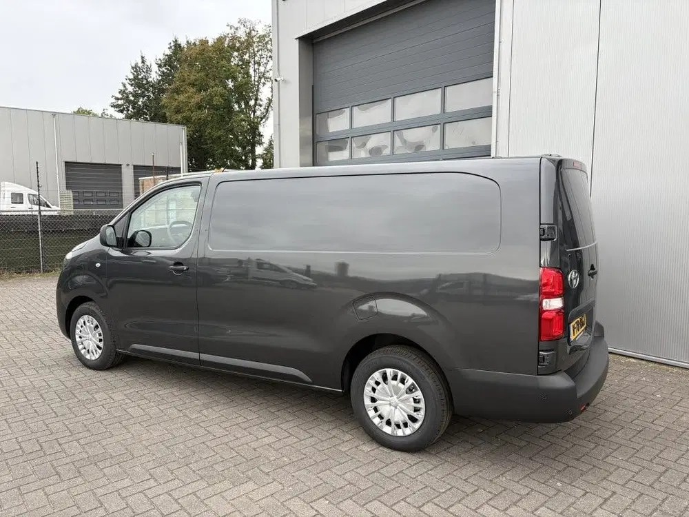 Toyota Proace 75kWh Extra range Long uit 2026, foto 2