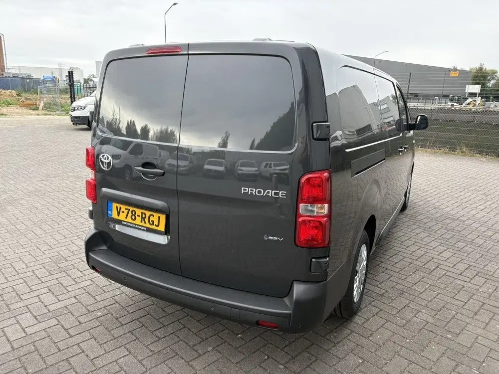 Toyota Proace 75kWh Extra range Long uit 2026, foto 3