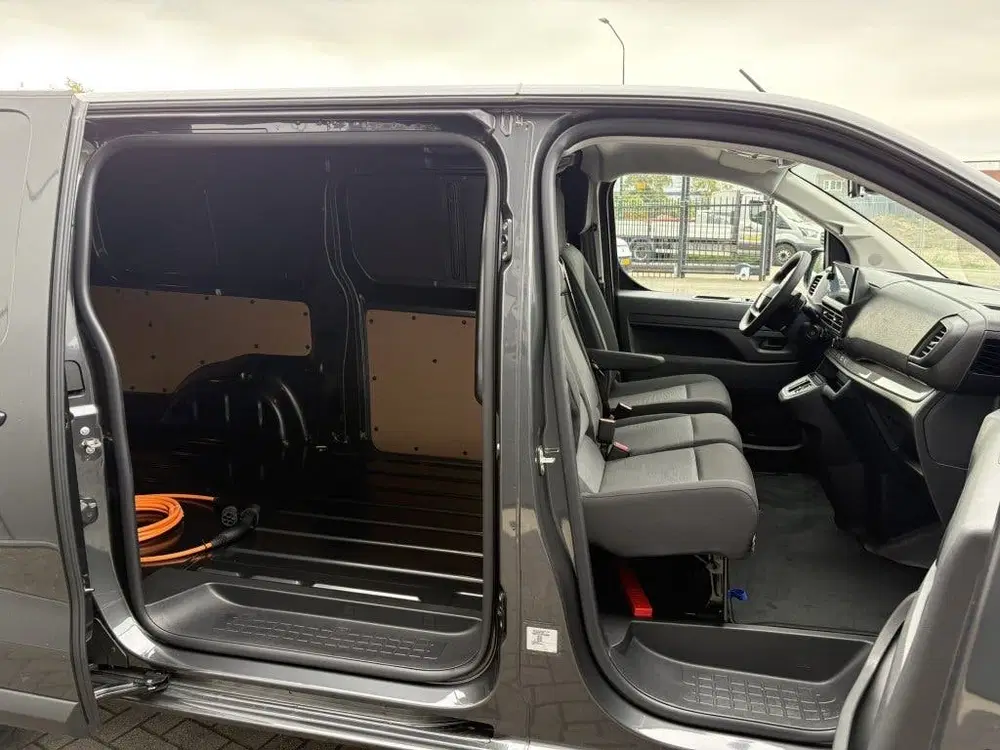Toyota Proace 75kWh Extra range Long uit 2026, foto 5
