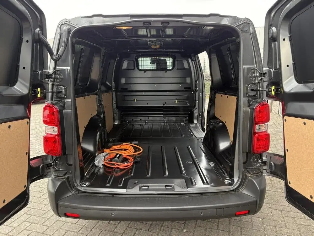 Toyota Proace 75kWh Extra range Long uit 2026, foto 6