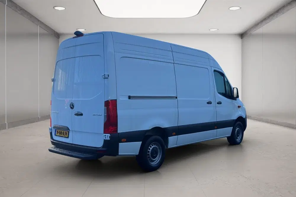 Mercedes-Benz Sprinter 317 L2H2 uit 2024, foto 5