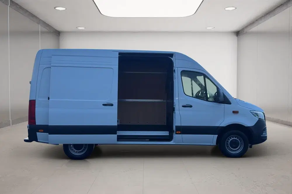 Mercedes-Benz Sprinter 317 L2H2 uit 2024, foto 6