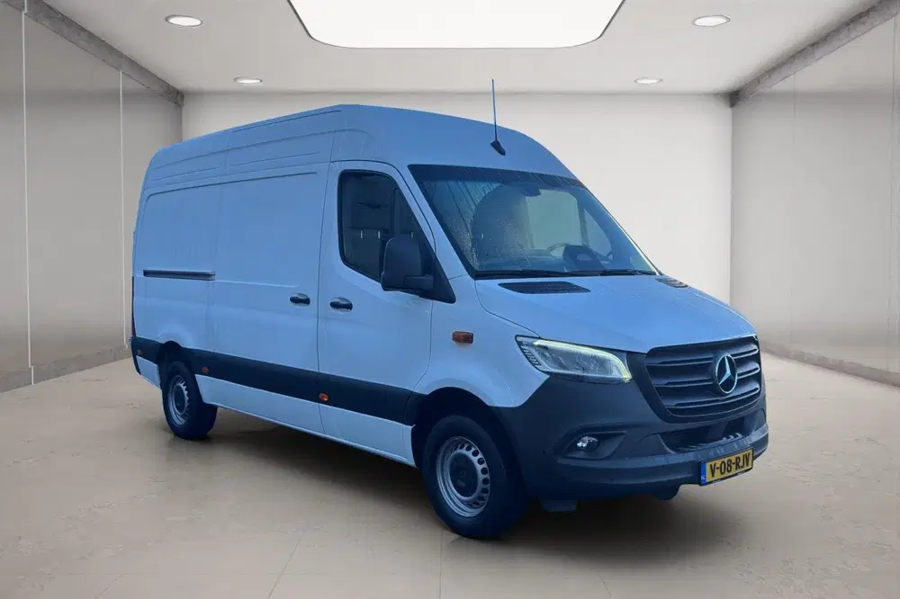 Mercedes-Benz Sprinter 317 L2H2 uit 2024, foto 7