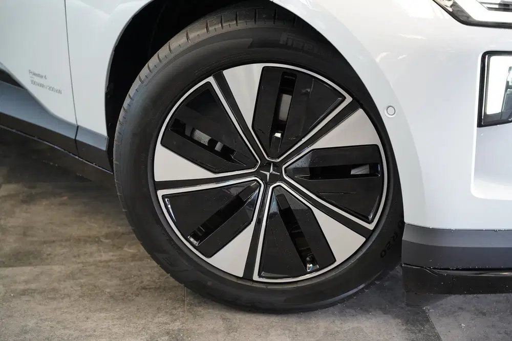 Polestar 4 Long Range Single motor 100 kWh ACC 360 Ca uit 2025, foto 4