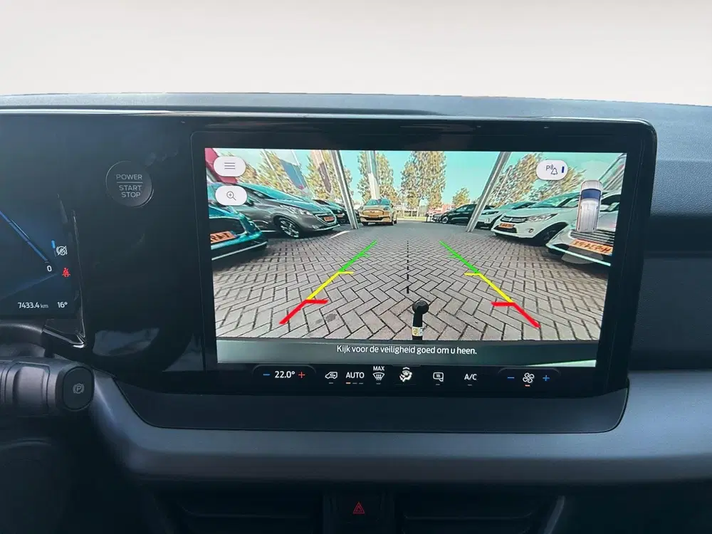 Ford Transit Courier Trend 44 kWh uit 2025, foto 13