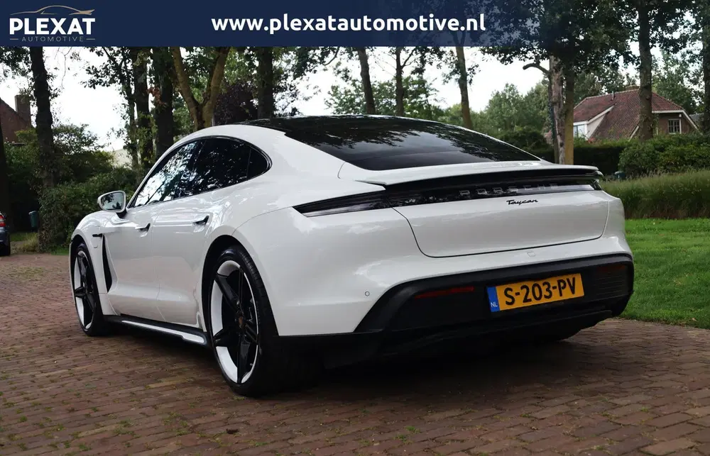 Porsche Taycan Performance+ 94 kWh Aut. uit 2022, foto 12