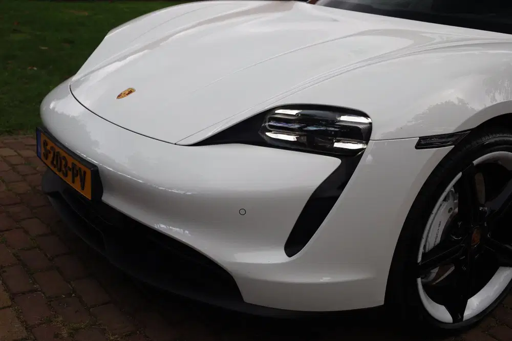 Porsche Taycan Performance+ 94 kWh Aut. uit 2022, foto 4