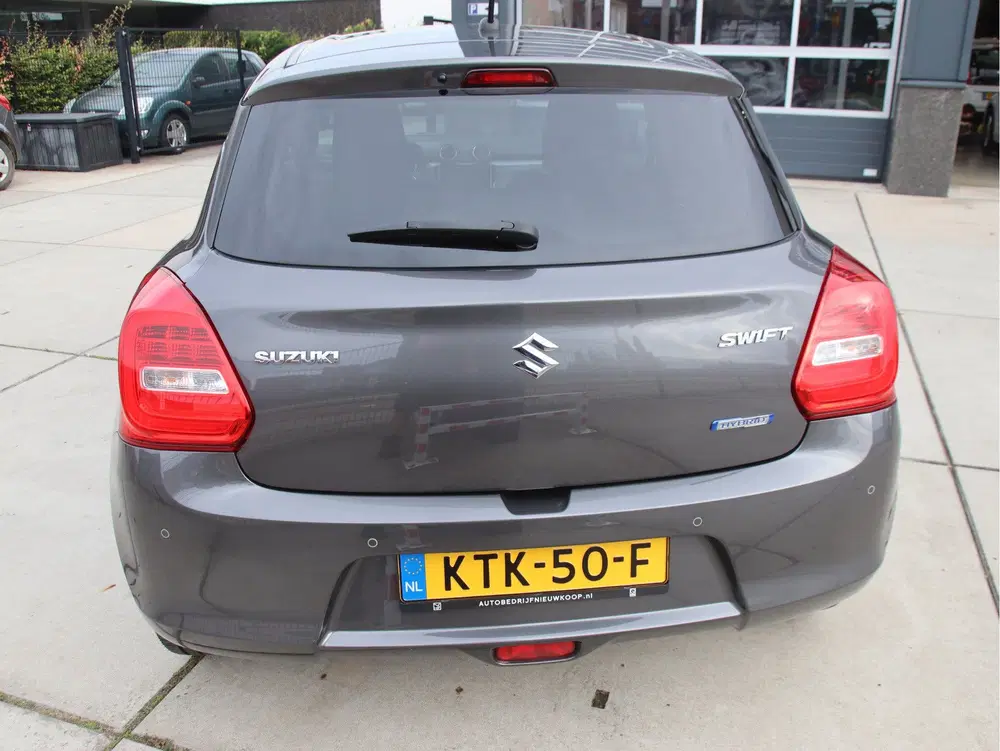 Suzuki Swift 1.2 Style Smart Hybrid Stoelvw uit 2022, foto 5