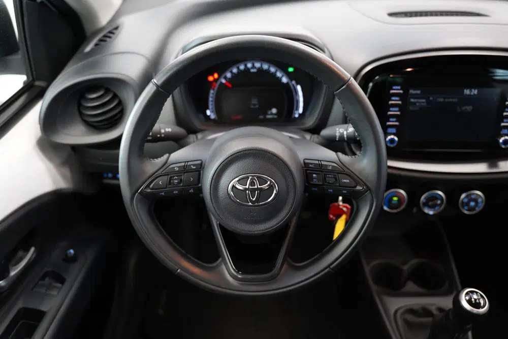 Toyota Aygo X 1.0 VVT-i MT Play PDC Achteruitrijcamera uit 2023, foto 7