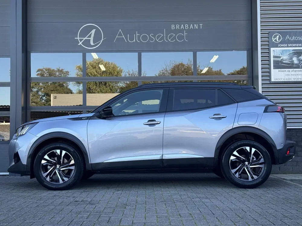 Peugeot 2008 1.2 PureTech GT-Line Automaat uit 2021, foto 11