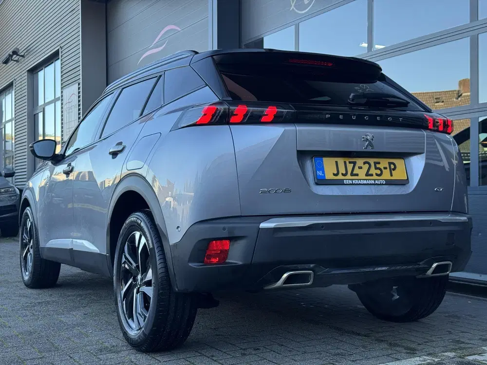 Peugeot 2008 1.2 PureTech GT-Line Automaat uit 2021, foto 14