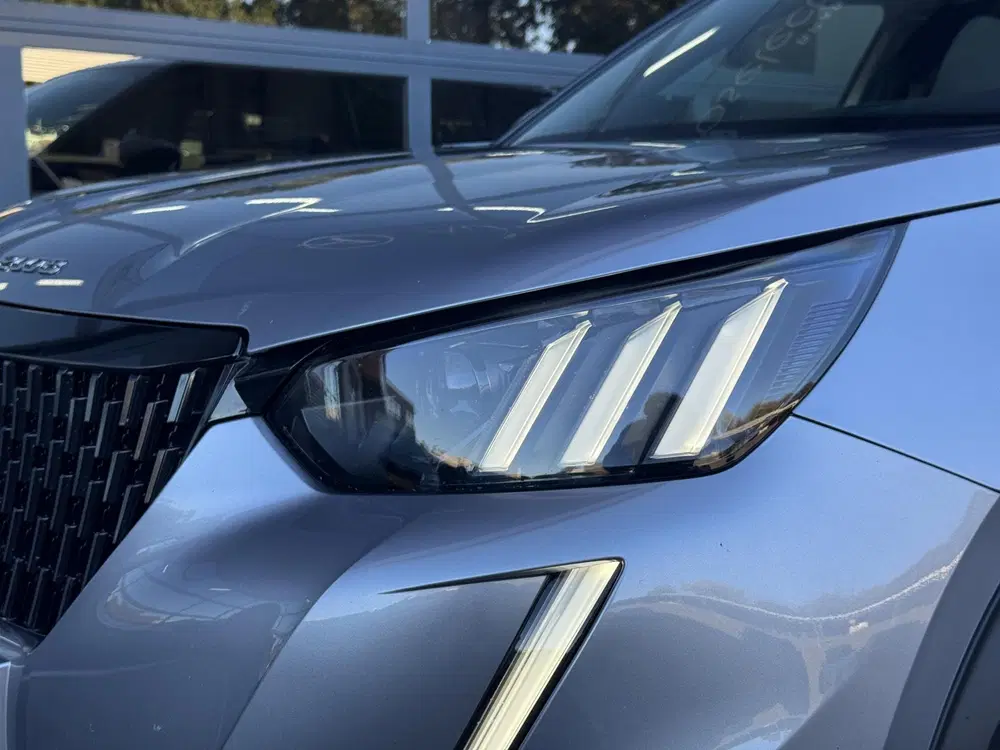 Peugeot 2008 1.2 PureTech GT-Line Automaat uit 2021, foto 9