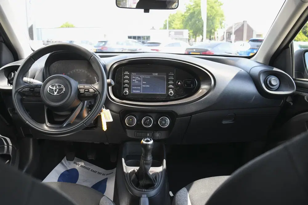 Toyota Aygo X 1.0 VVT-i MT Play CRUISE CONTROL ADAPTIEF uit 2023, foto 12