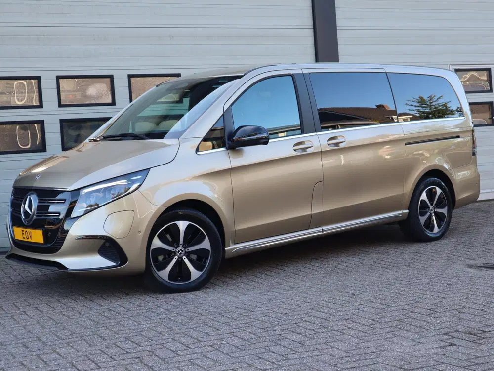 Mercedes-Benz EQV 300 90 kWh L2 AMG Avantgarde Airmatic uit 2024, foto 5