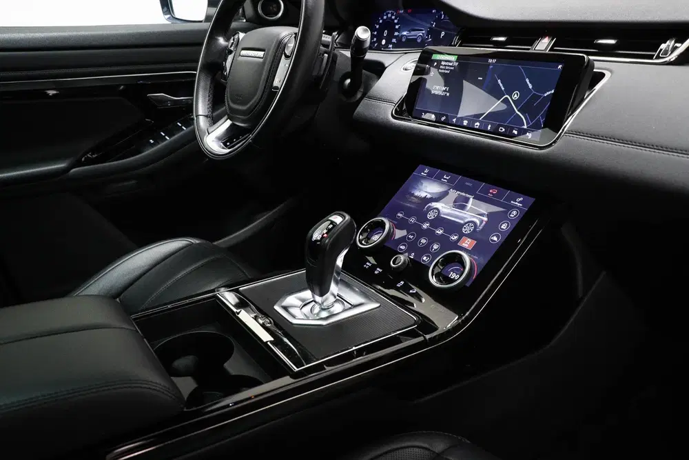 Land Rover Range Rover Evoque 2.0 P200 AWD R-Dynamic HSE uit 2019, foto 3