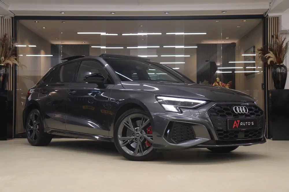 Audi A3 45 TFSI e S edition Competition PANO uit 2021, foto 3