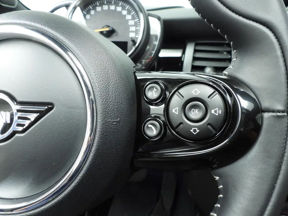 Mini Cooper 1.5 Cooper 60 Years Edition uit 2019, foto 15