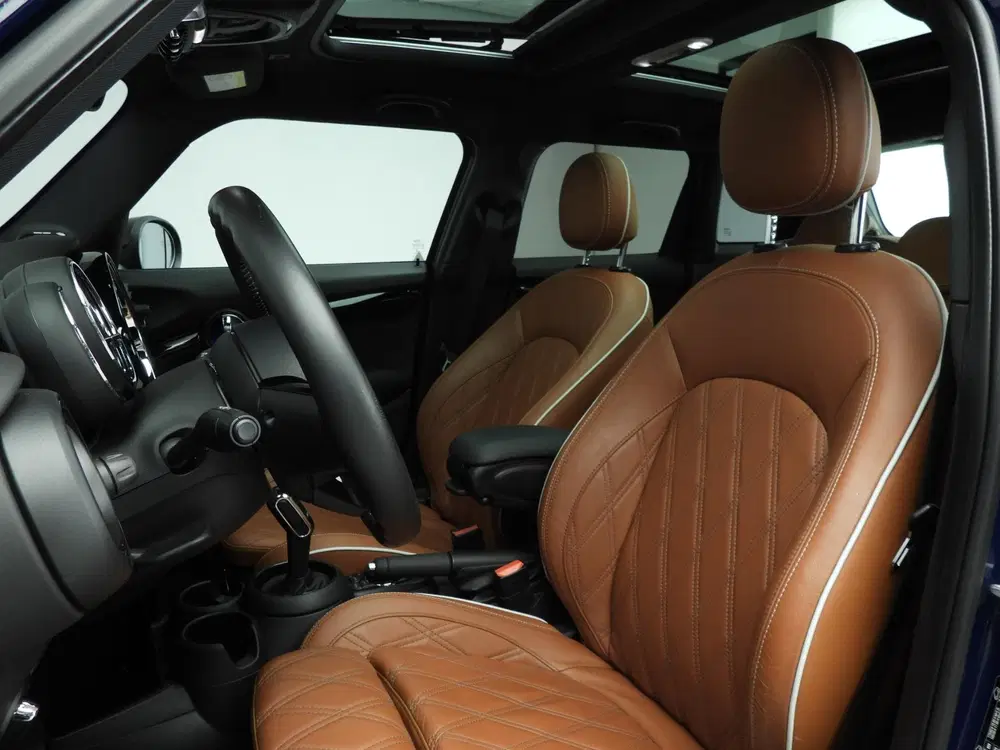 Mini Cooper 1.5 Cooper 60 Years Edition uit 2019, foto 7