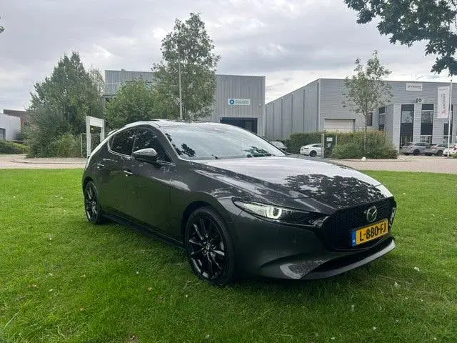 Mazda 3 2.0 e-SkyActiv-X M Hybrid 186 PK Luxury uit 2021, foto 8