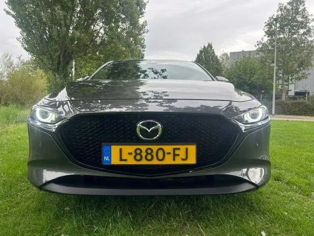 Mazda 3 2.0 e-SkyActiv-X M Hybrid 186 PK Luxury uit 2021, foto 9
