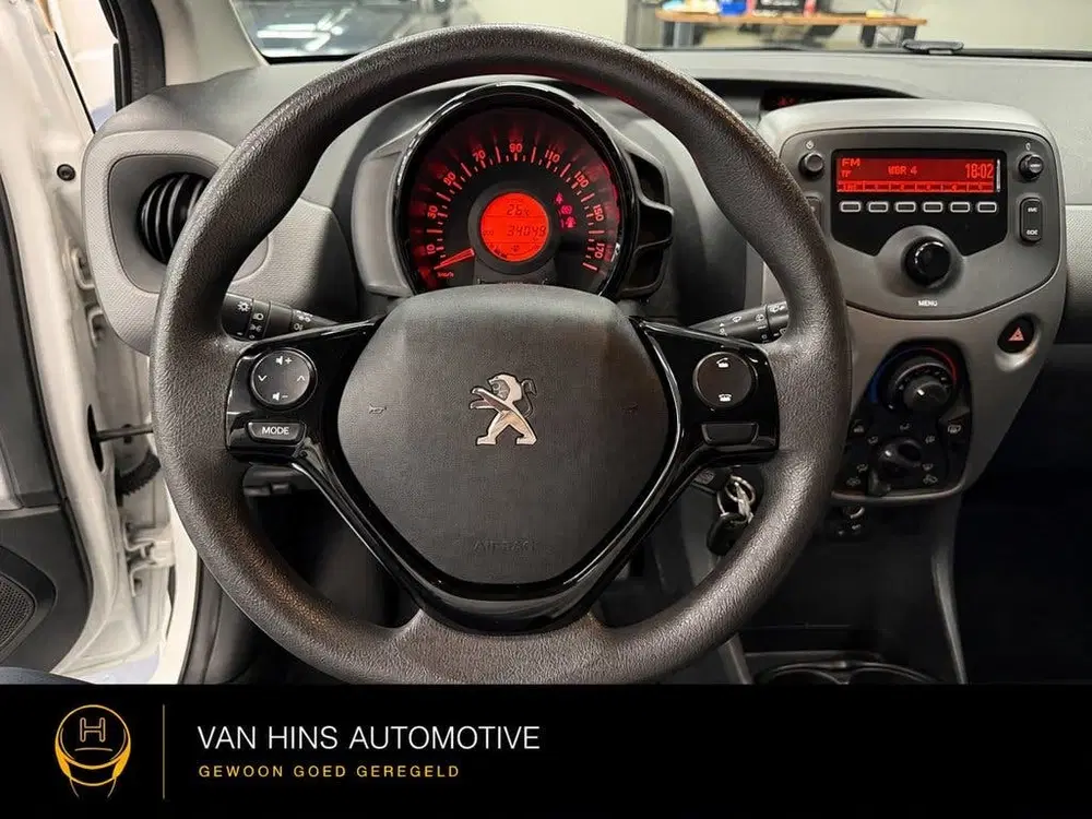 Peugeot 108 1.0 e-VTi Active Airco uit 2019, foto 6