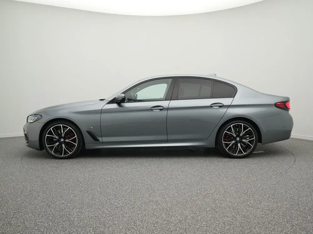 BMW 5-serie 520i Business Edition Plus uit 2021, foto 15