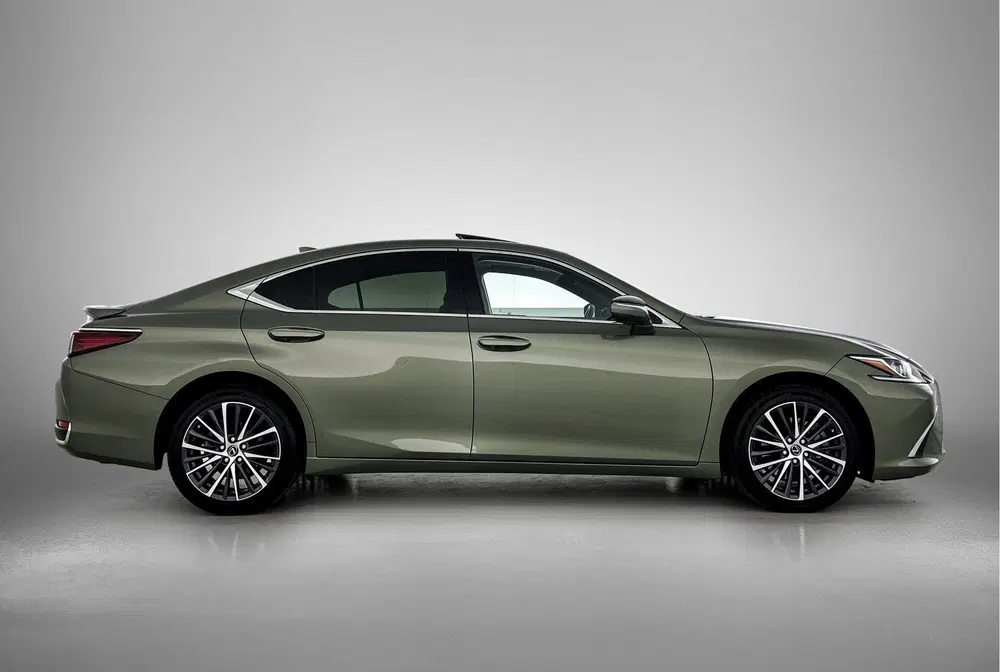 Lexus ES 300h 35th Edition uit 2025, foto 13
