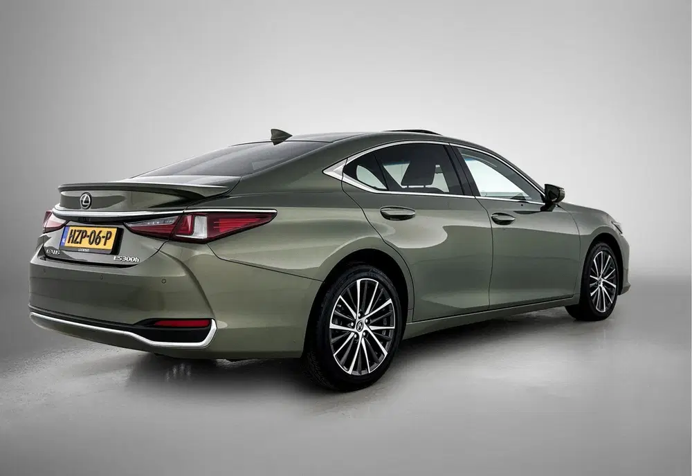 Lexus ES 300h 35th Edition uit 2025, foto 2